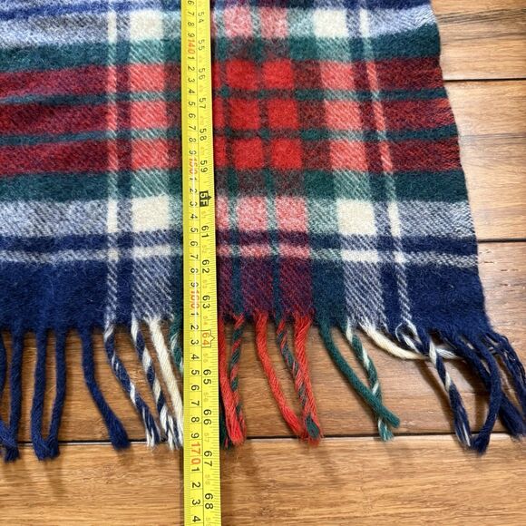Vintage Wool Blend Navy Red Plaid Throw Blanket Fringed 50”x66” w/Fringe *READ* - Picture 4 of 12